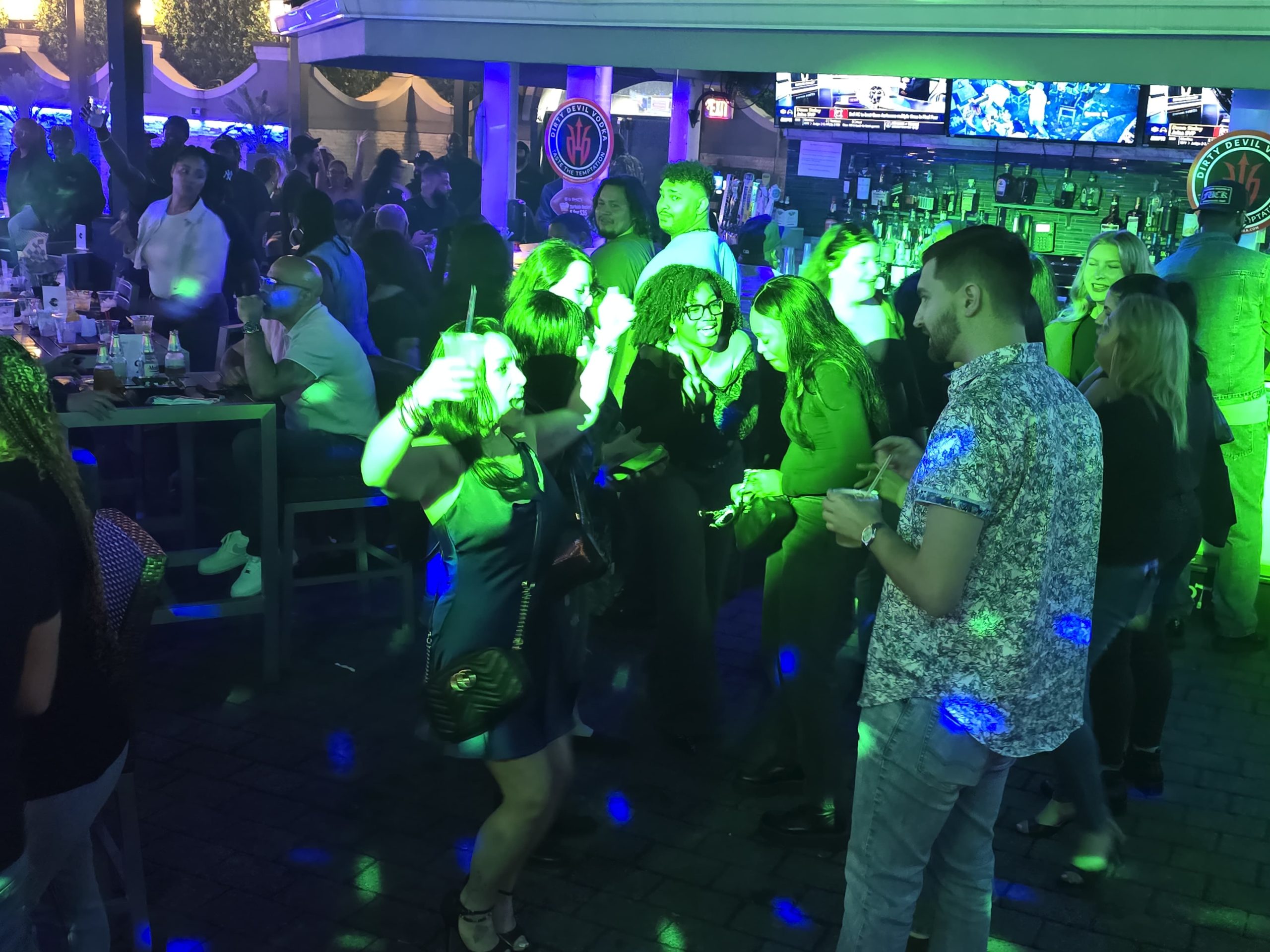 Bobby Black – Semester Bash