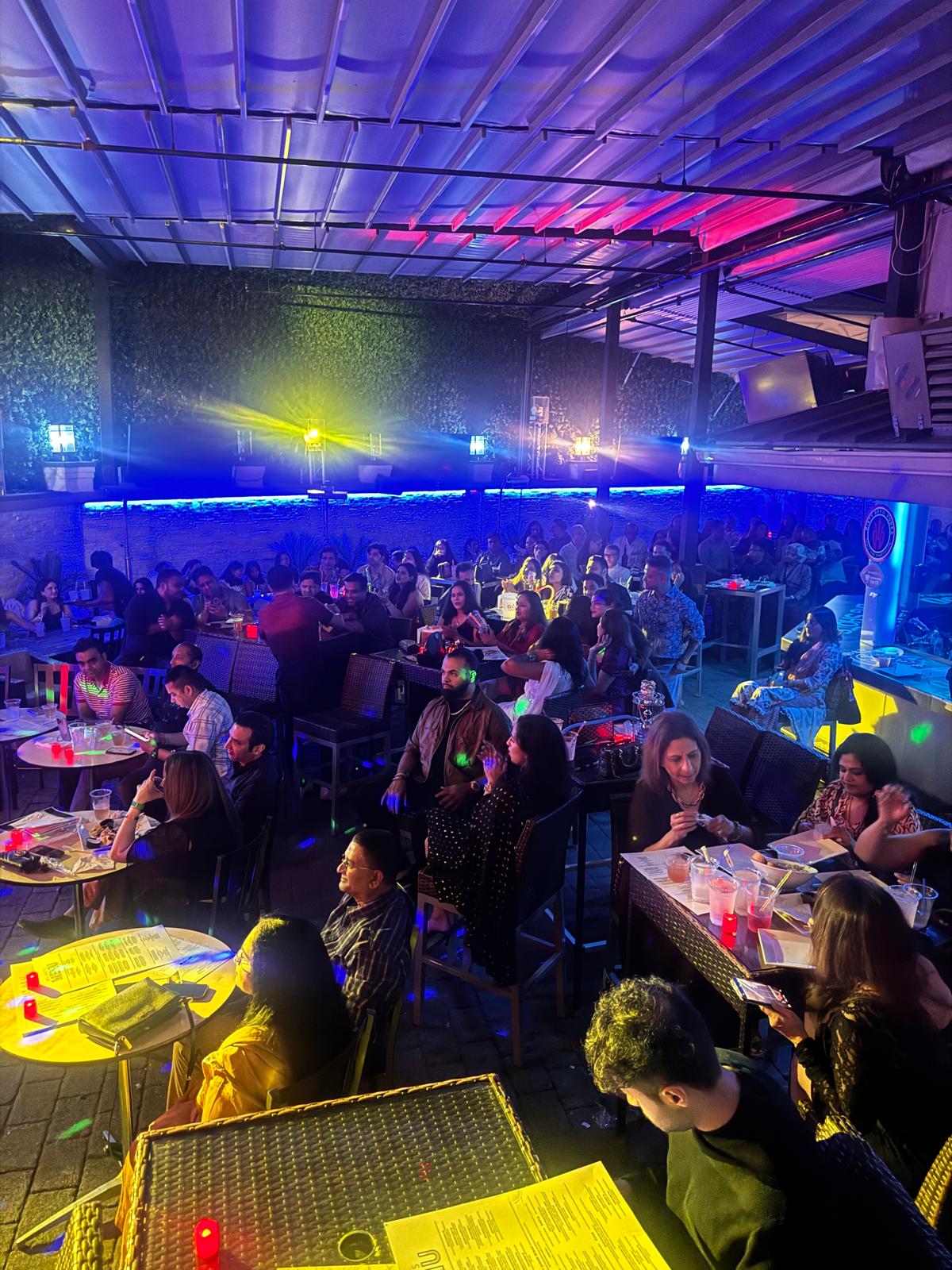 Friday Night with DJ QS1